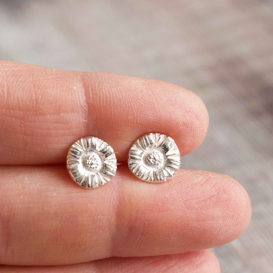 Daisy Recycled Silver Stud Earrings - Mojo and the Maker