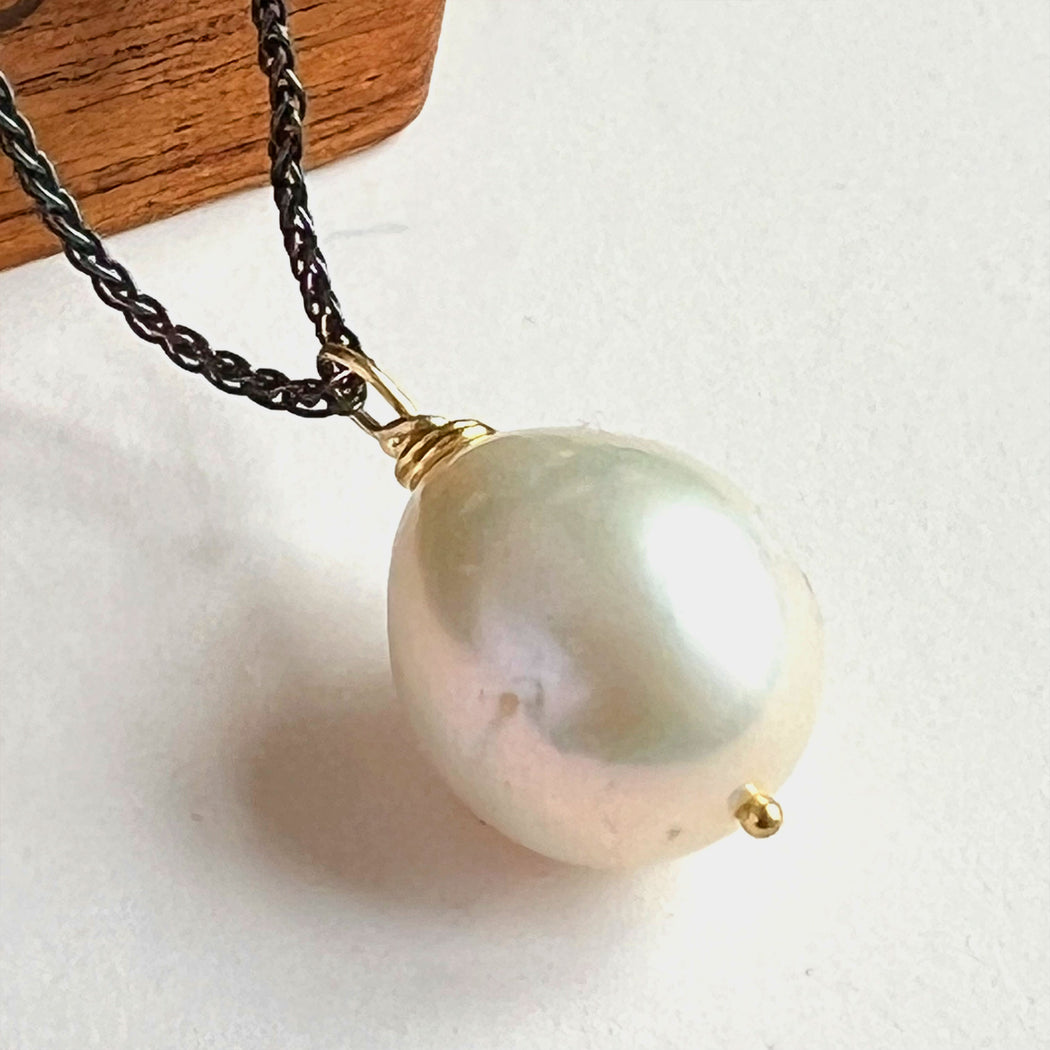 Pre-order offer:  Organic Ming Baroque Pearl necklace | ships 14th November 2023